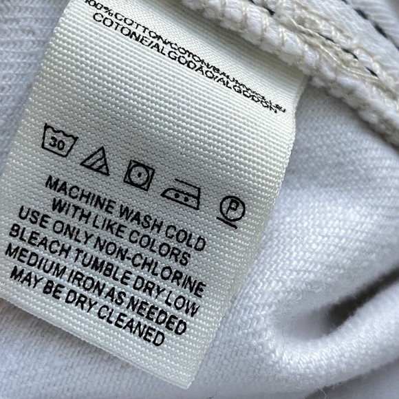 Free People Womens Shorts Size 24 White Cut Off Raw Hem Button Fly - Picture 8 of 9